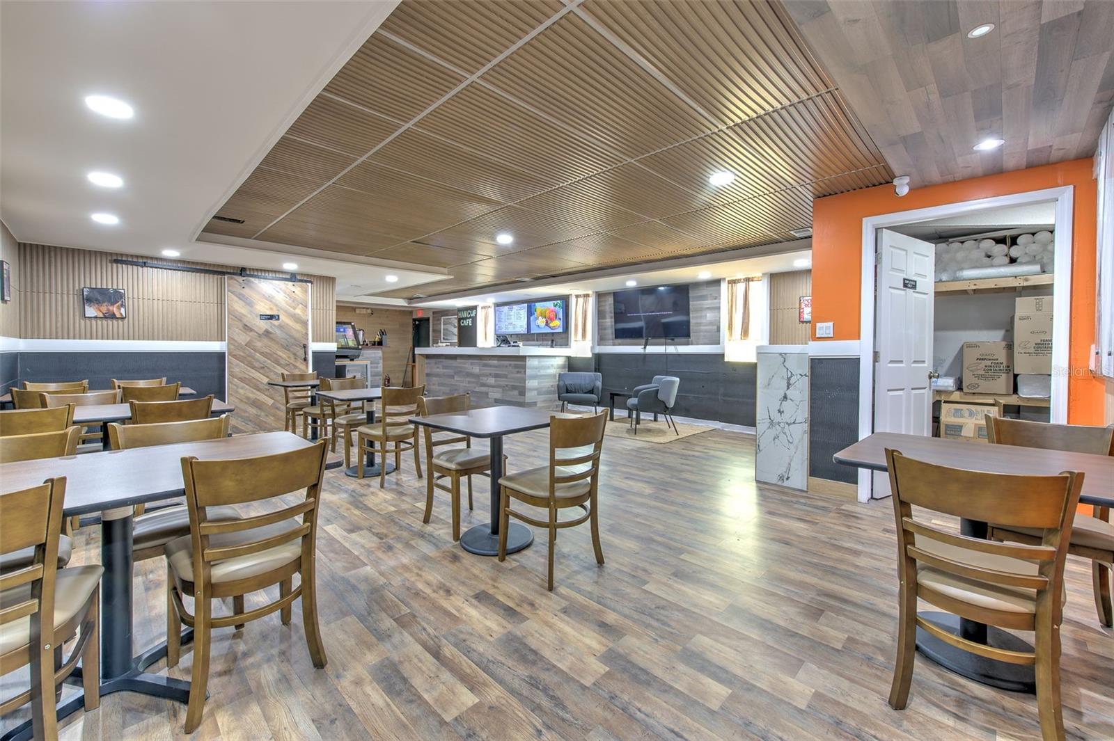 7030 W HILLSBOROUGH AVE #Suit B, TAMPA, FL — photo 17