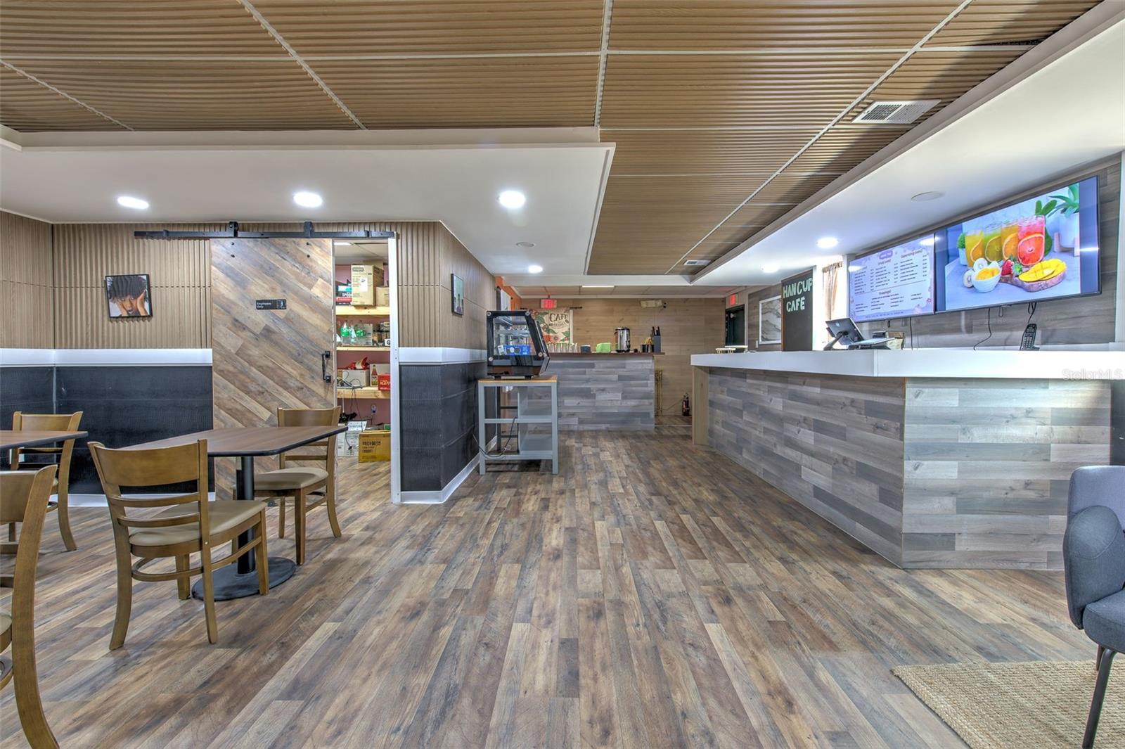 7030 W HILLSBOROUGH AVE #Suit B, TAMPA, FL — photo 20