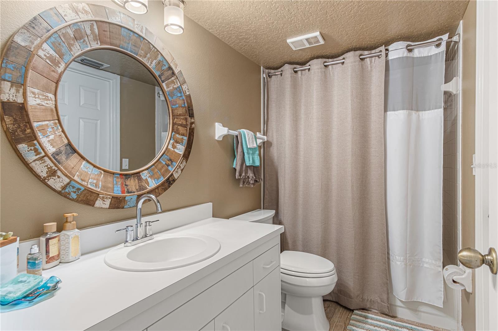 443 BOUCHELLE DR #204, NEW SMYRNA BEACH, FL — photo 4