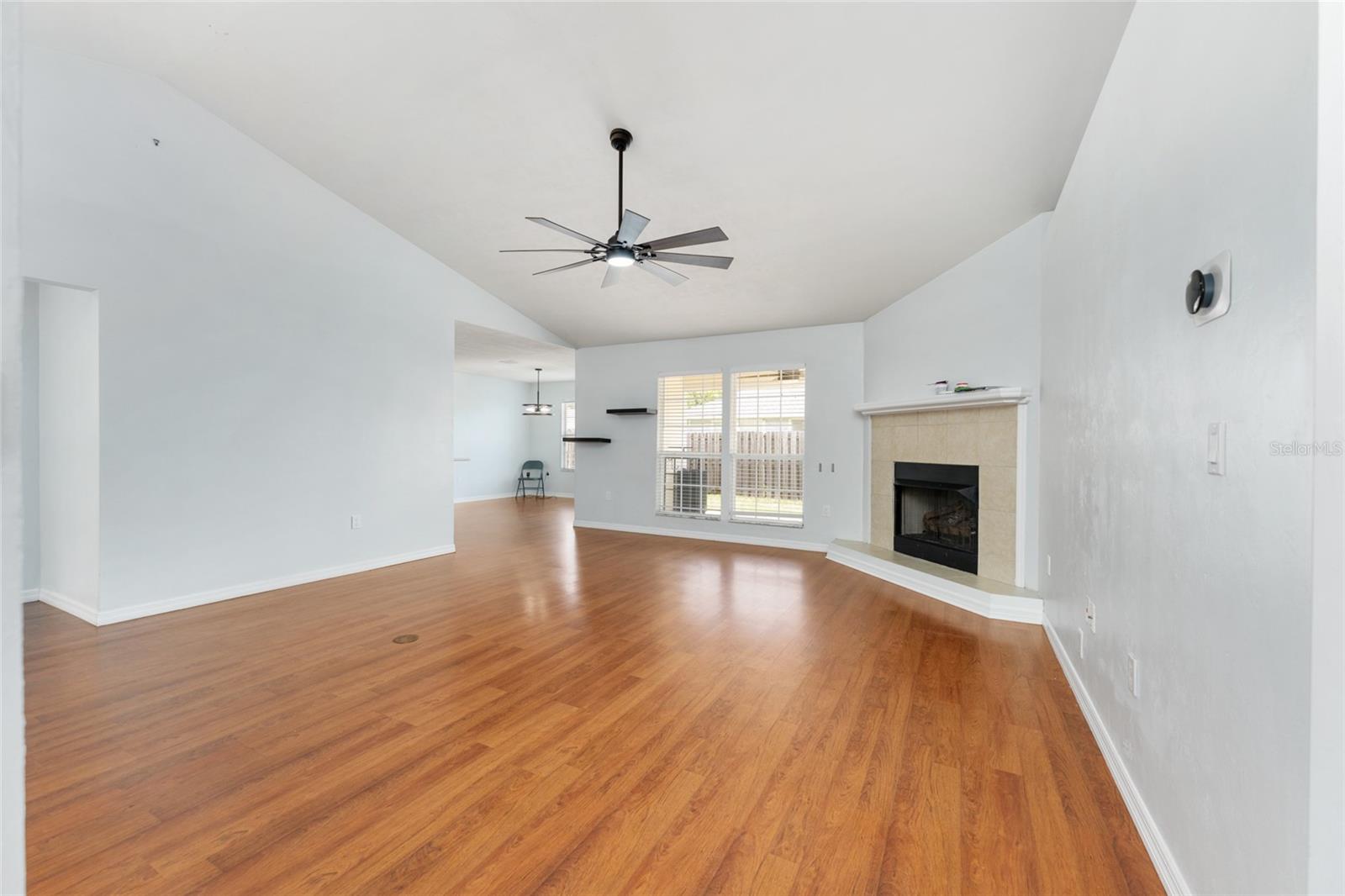 25670 NW 9TH RD, NEWBERRY, FL — photo 5