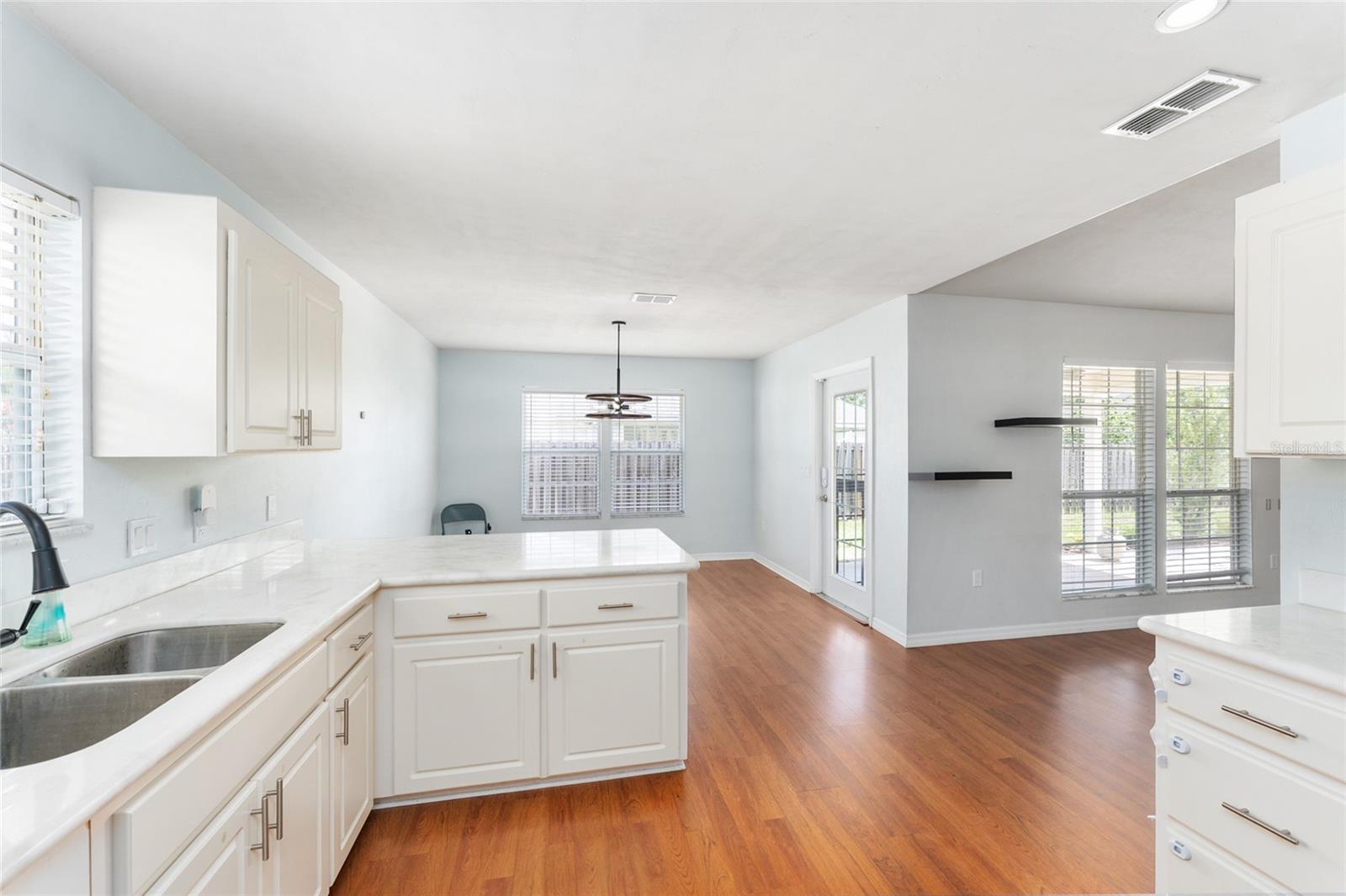 25670 NW 9TH RD, NEWBERRY, FL — photo 11