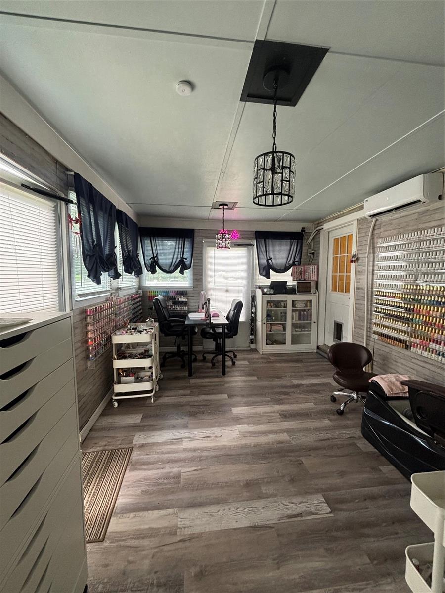 525 SE 61ST CT, OCALA, FL — photo 11