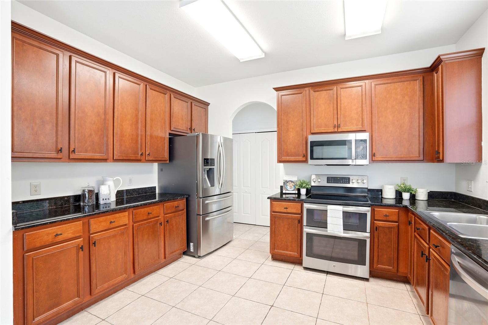 3203 SUNWATCH DR, WESLEY CHAPEL, FL — photo 15