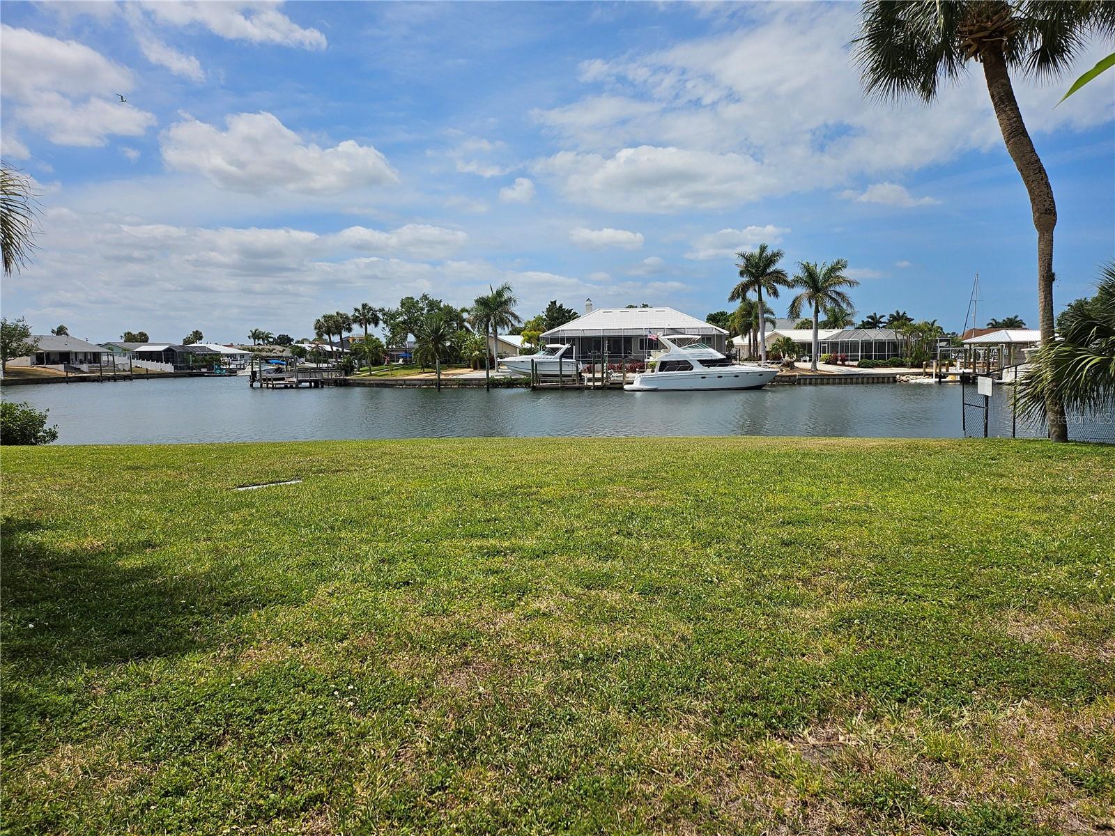 1028 APOLLO BEACH BLVD #19, APOLLO BEACH, FL