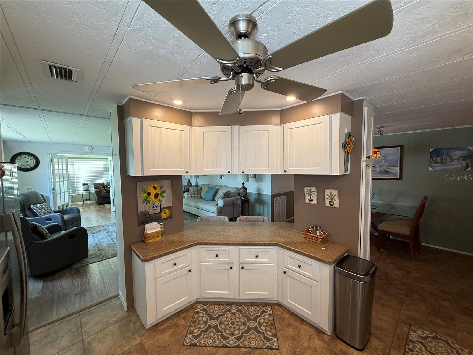 19 MAGNOLIA LN, WILDWOOD, FL — photo 15