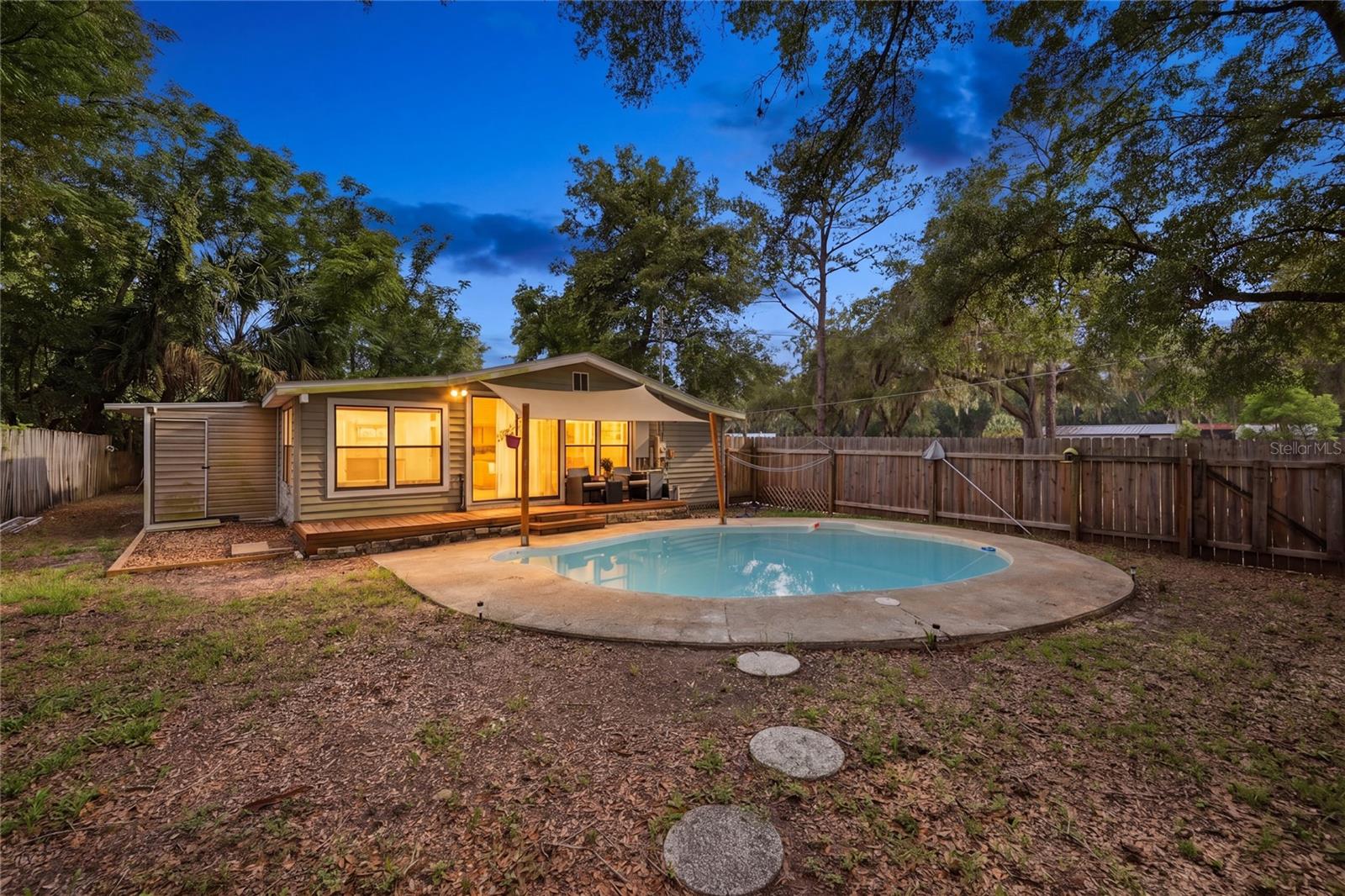 3411 NE 52ND AVE, SILVER SPRINGS, FL — photo 3