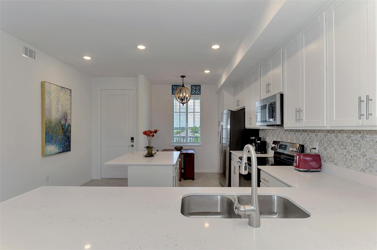 12240 WELLEN GOLF ST #304, VENICE, FL — photo 12