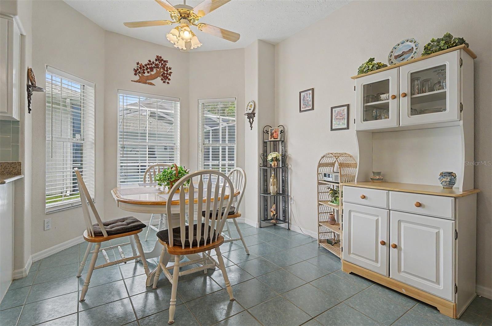6634 NORTHLAKE DR, ZEPHYRHILLS, FL — photo 15