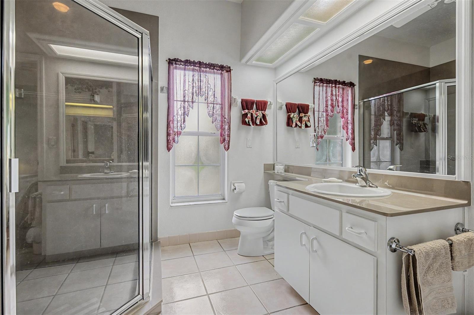 6634 NORTHLAKE DR, ZEPHYRHILLS, FL — photo 39