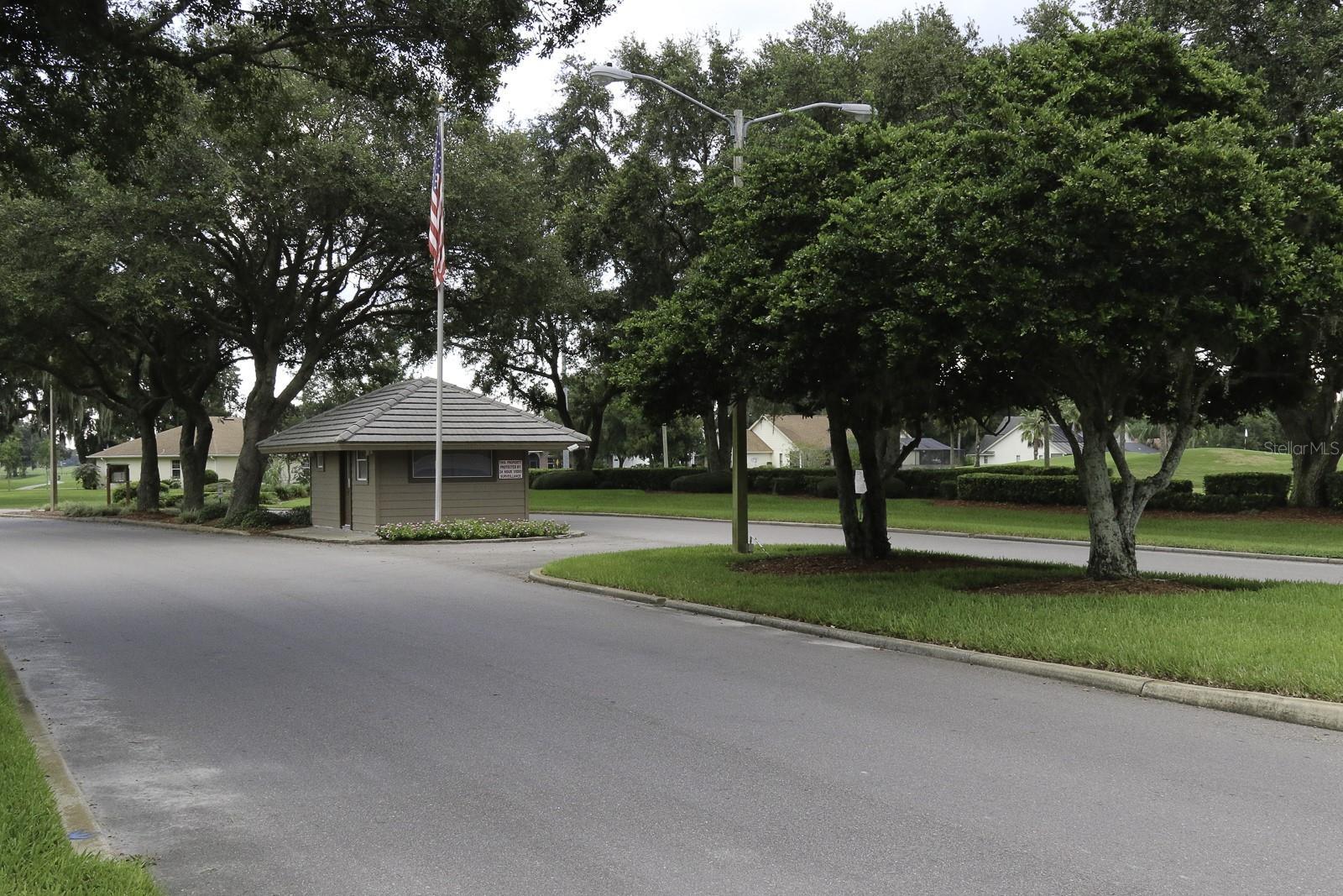 6634 NORTHLAKE DR, ZEPHYRHILLS, FL — photo 43