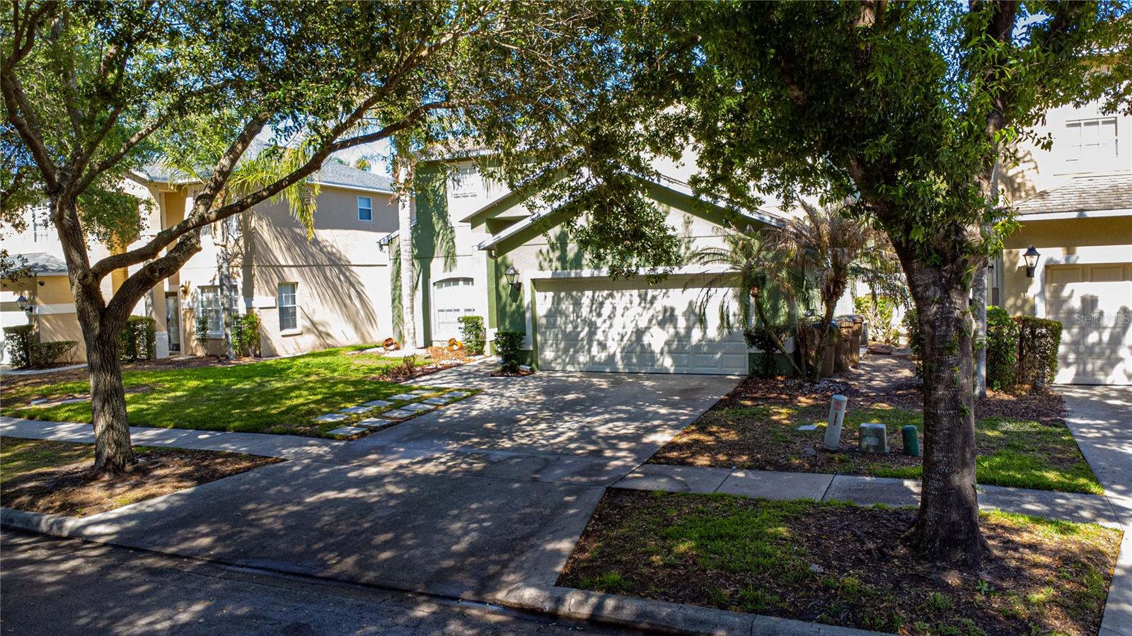 8032 ACADIA ESTATES CT, KISSIMMEE, FL — photo 2