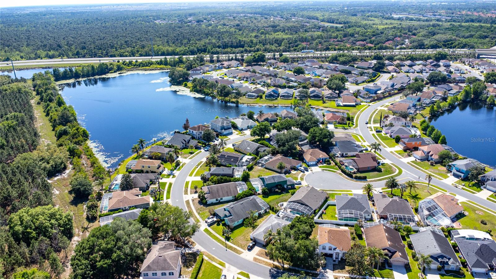 8032 ACADIA ESTATES CT, KISSIMMEE, FL — photo 4