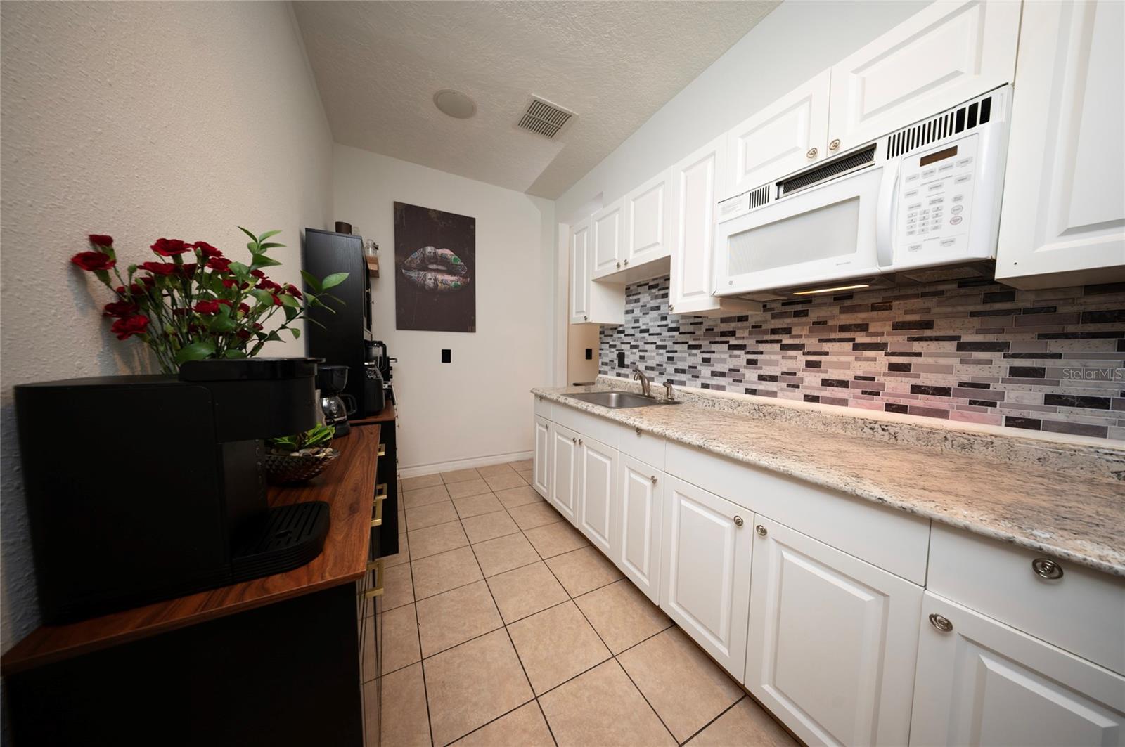 8032 ACADIA ESTATES CT, KISSIMMEE, FL — photo 24
