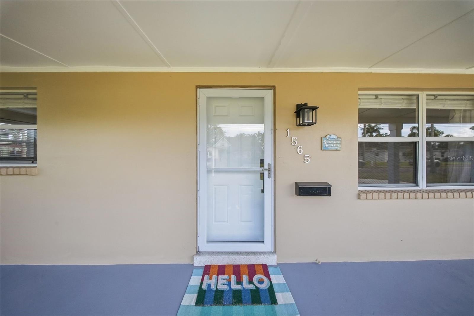 1565 CONNECTICUT AVE NE, ST PETERSBURG, FL — photo 3