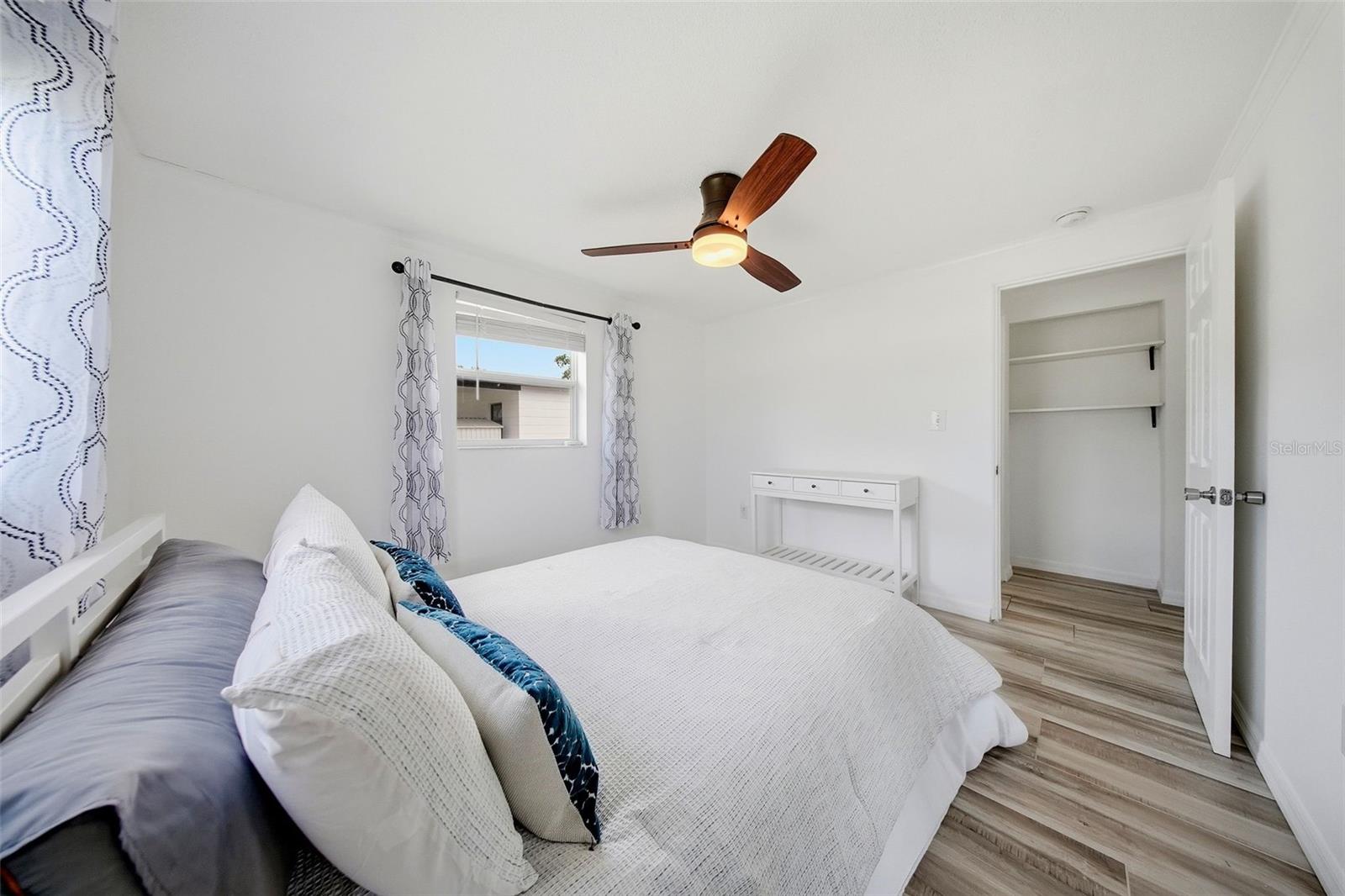 1565 CONNECTICUT AVE NE, ST PETERSBURG, FL — photo 27