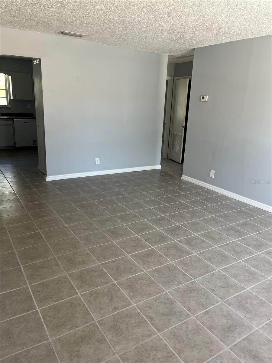 2009 KELLEY AVE, KISSIMMEE, FL — photo 3