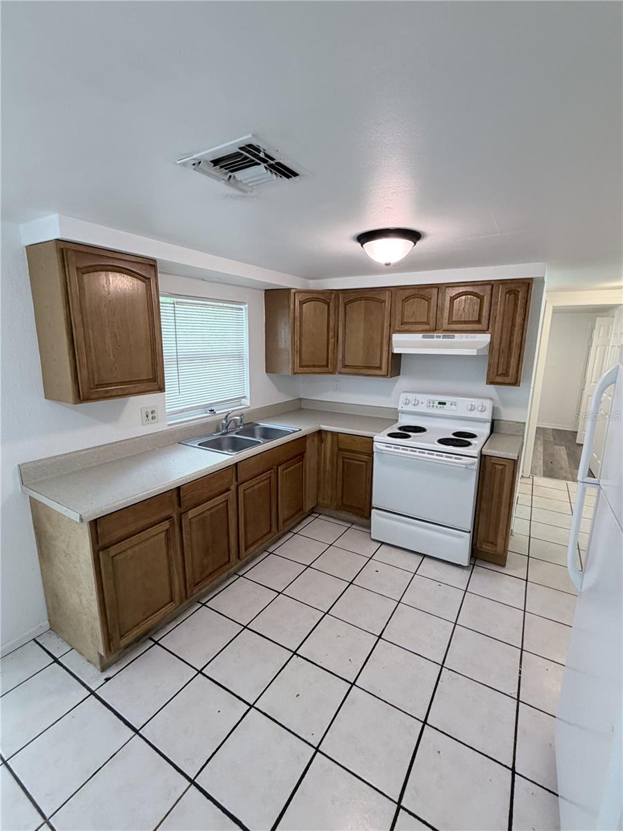 21377 CAMPBELL DR, BROOKSVILLE, FL — photo 5