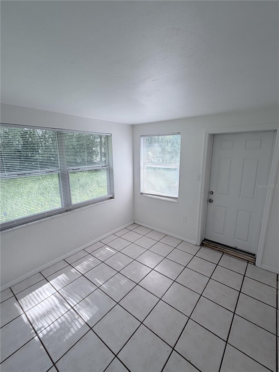 21377 CAMPBELL DR, BROOKSVILLE, FL — photo 8
