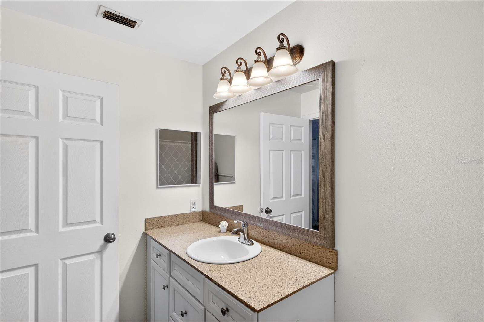 622 RIDGE TER, WINTER HAVEN, FL — photo 17