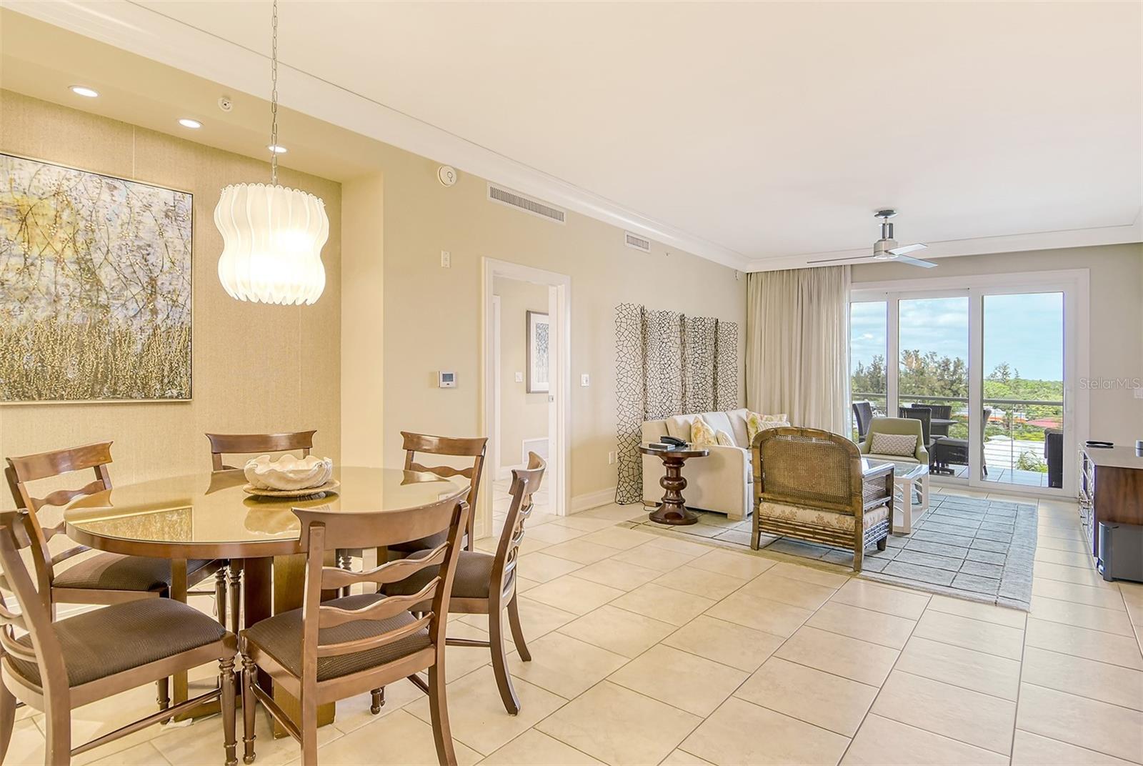 915 SEASIDE DR #402, Weeks 10-13, SARASOTA, FL — photo 5