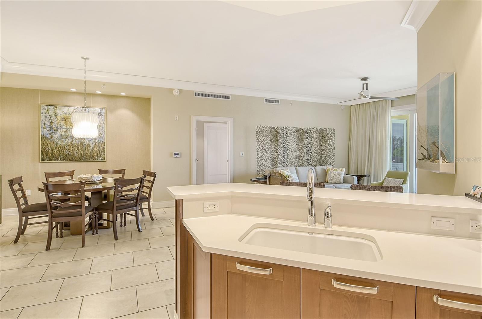 915 SEASIDE DR #402, Weeks 10-13, SARASOTA, FL — photo 16
