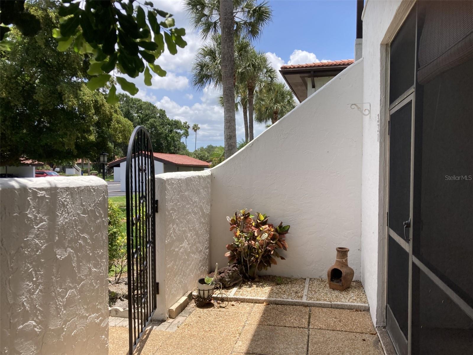 331 BARCELONA DR #331, BRADENTON, FL — photo 2