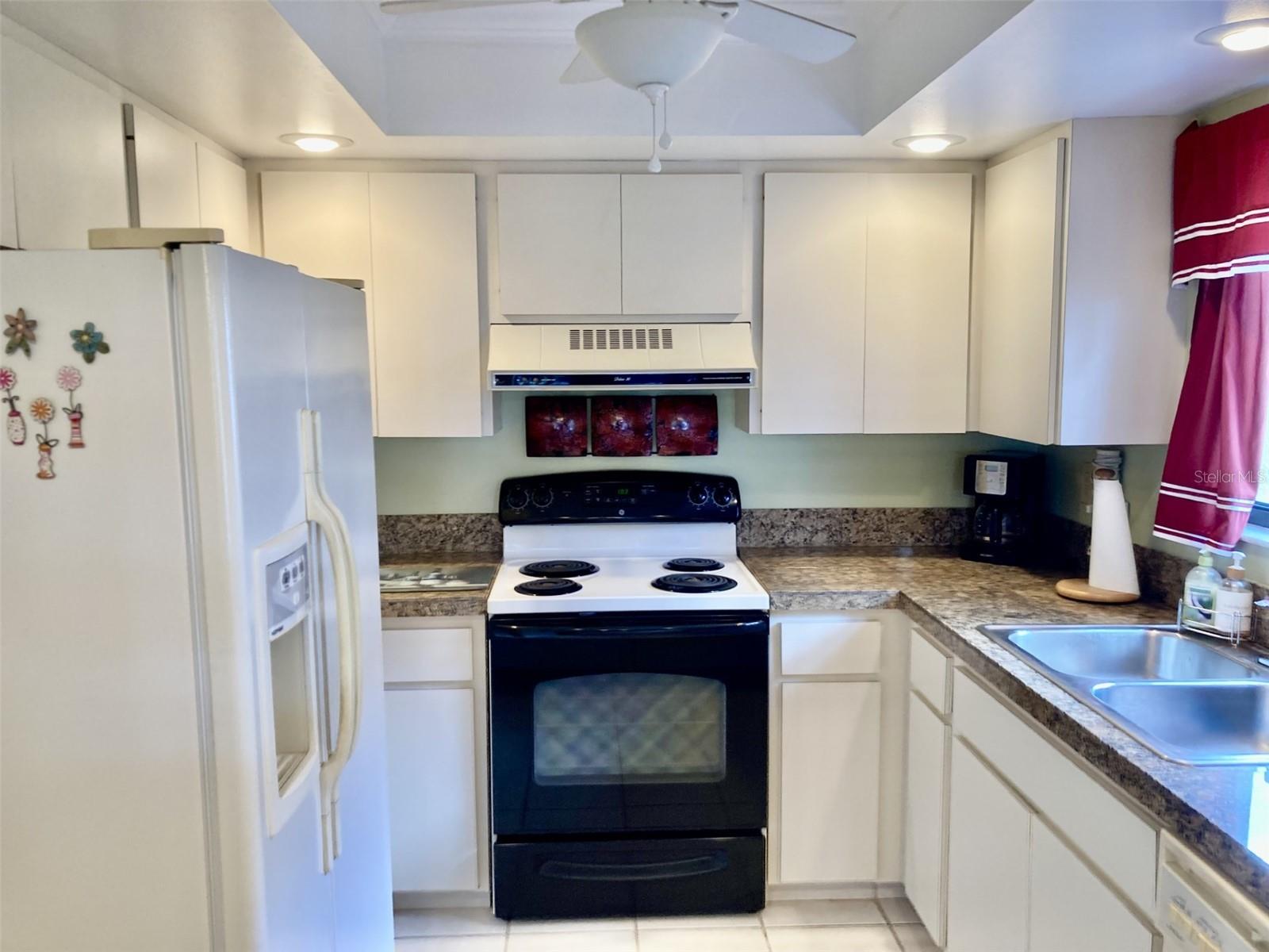 331 BARCELONA DR #331, BRADENTON, FL — photo 12