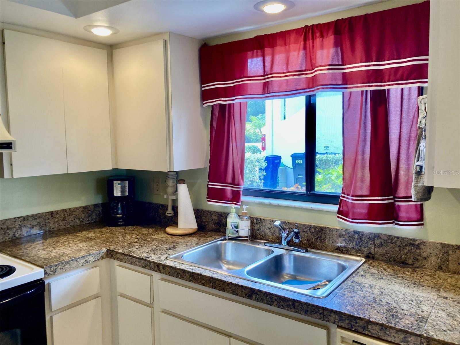 331 BARCELONA DR #331, BRADENTON, FL — photo 13