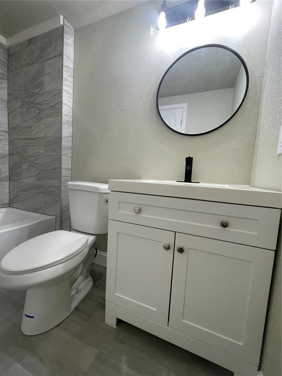 3419 19TH ST E #Back ADU, BRADENTON, FL — photo 9