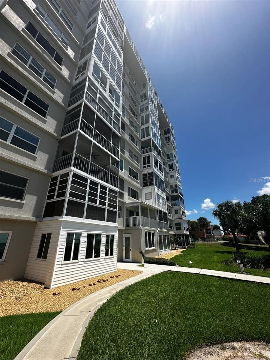 2131 LAKEVIEW DR #410, SEBRING, FL