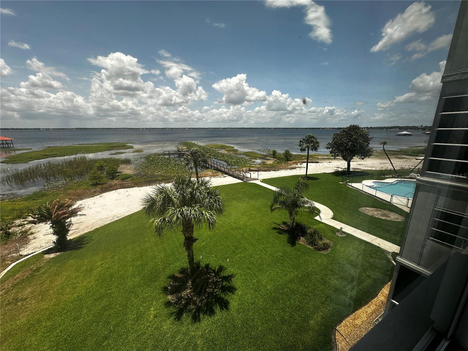 2131 LAKEVIEW DR #410, SEBRING, FL — photo 2