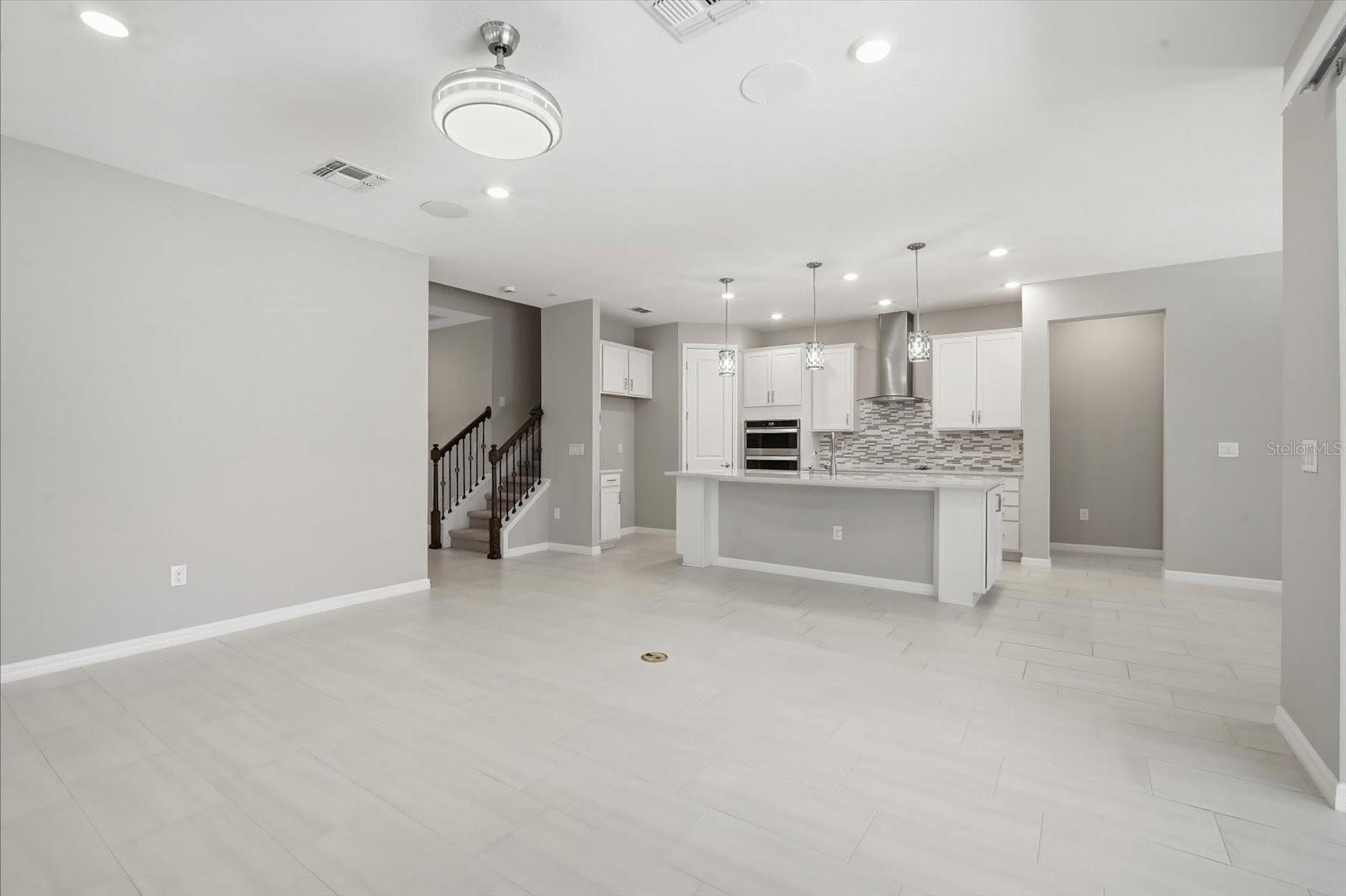 9107 RALLY SPRING LOOP, WESLEY CHAPEL, FL — photo 11