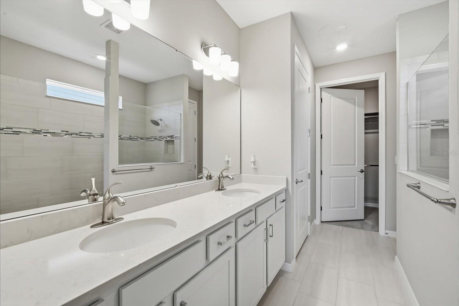 9107 RALLY SPRING LOOP, WESLEY CHAPEL, FL — photo 25
