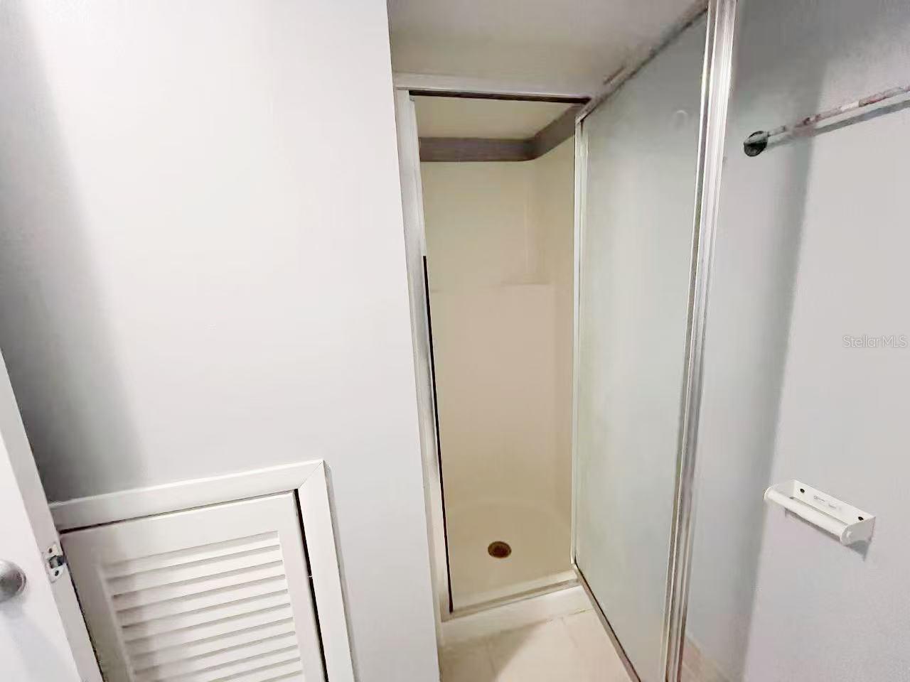 14402 REUTER STRASSE CIR #223, TAMPA, FL — photo 19