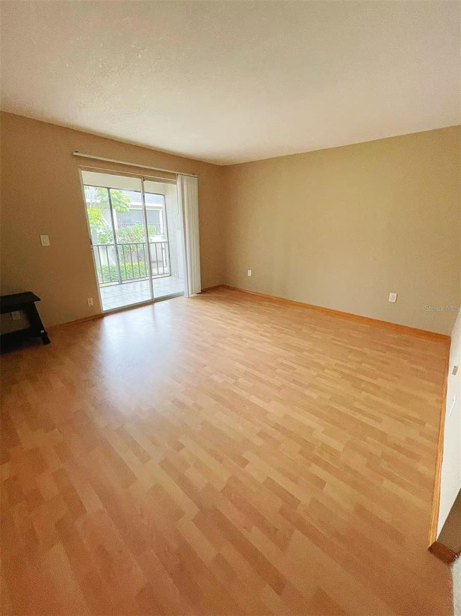 14402 REUTER STRASSE CIR #223, TAMPA, FL — photo 6