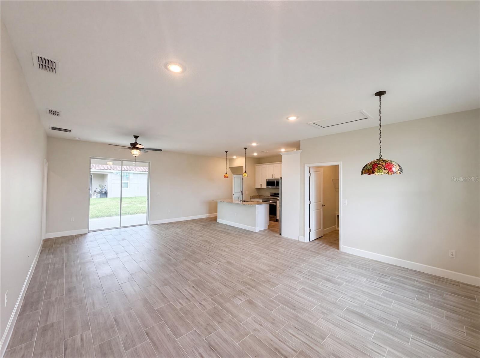 446 CINNAMON DR, KISSIMMEE, FL — photo 3