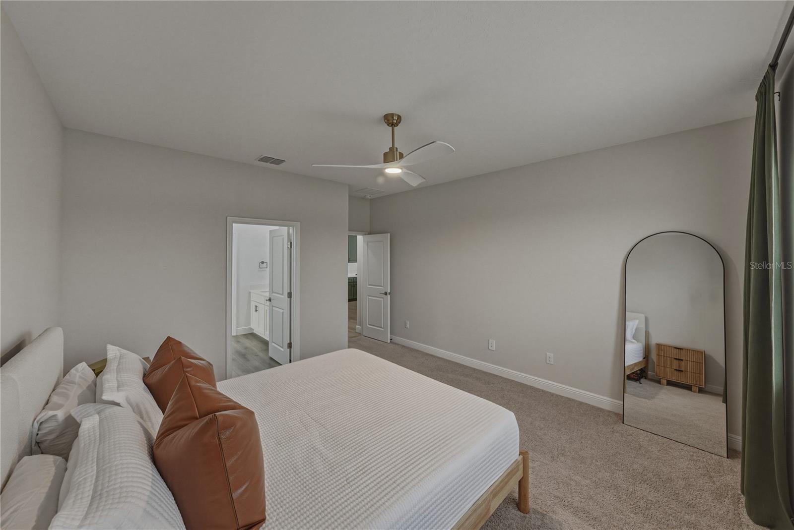 10368 FIELDSTONE MYRTLE WAY, SAN ANTONIO, FL — photo 32