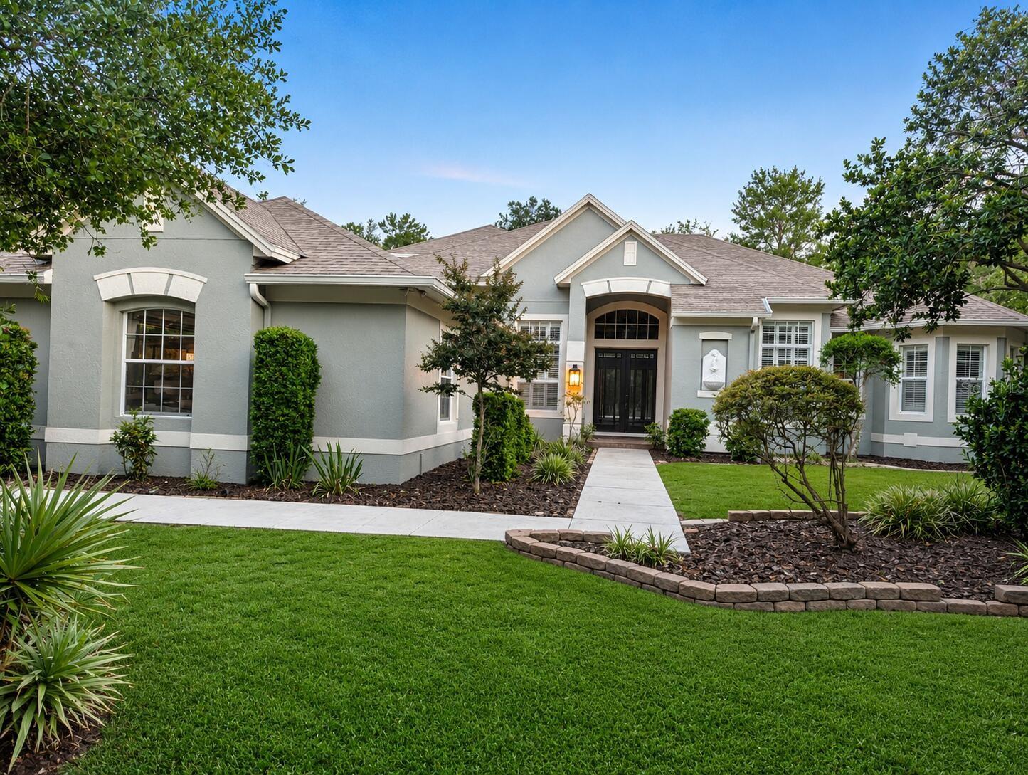 301 SEMINOLE WOODS BLVD, GENEVA, FL