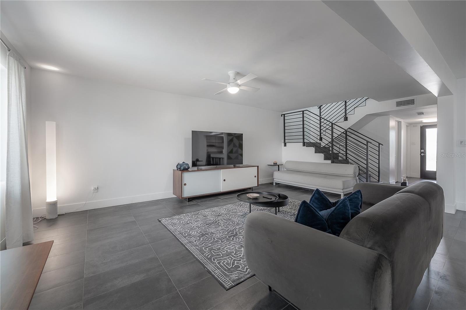 8757 BAY POINTE DR, TAMPA, FL — photo 13