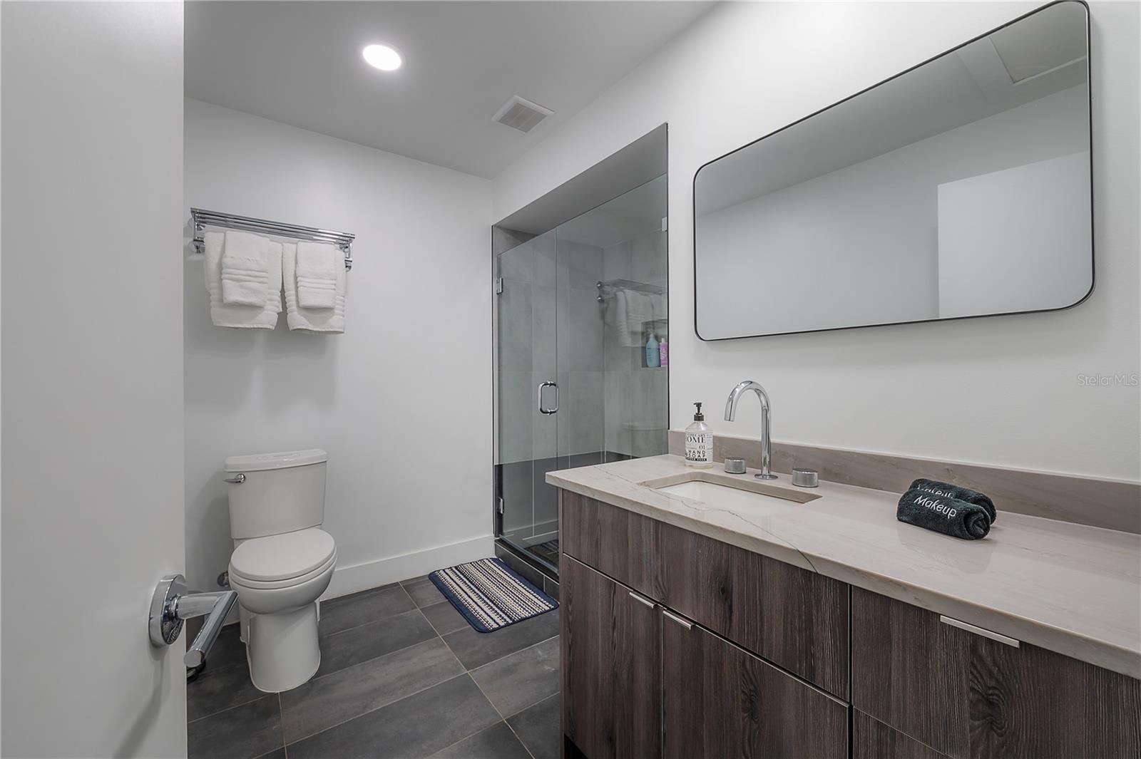 8757 BAY POINTE DR, TAMPA, FL — photo 23