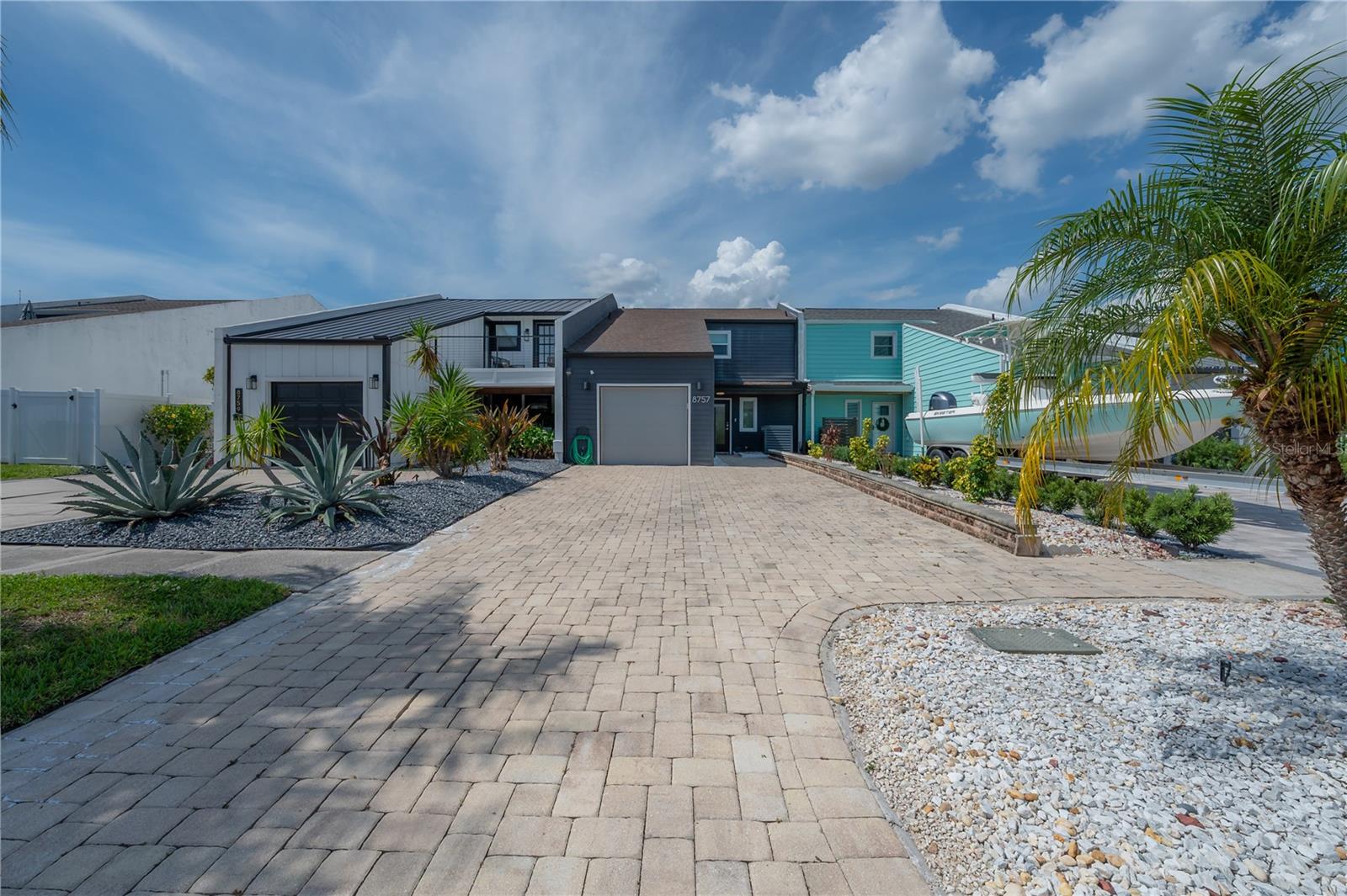 8757 BAY POINTE DR, TAMPA, FL — photo 60