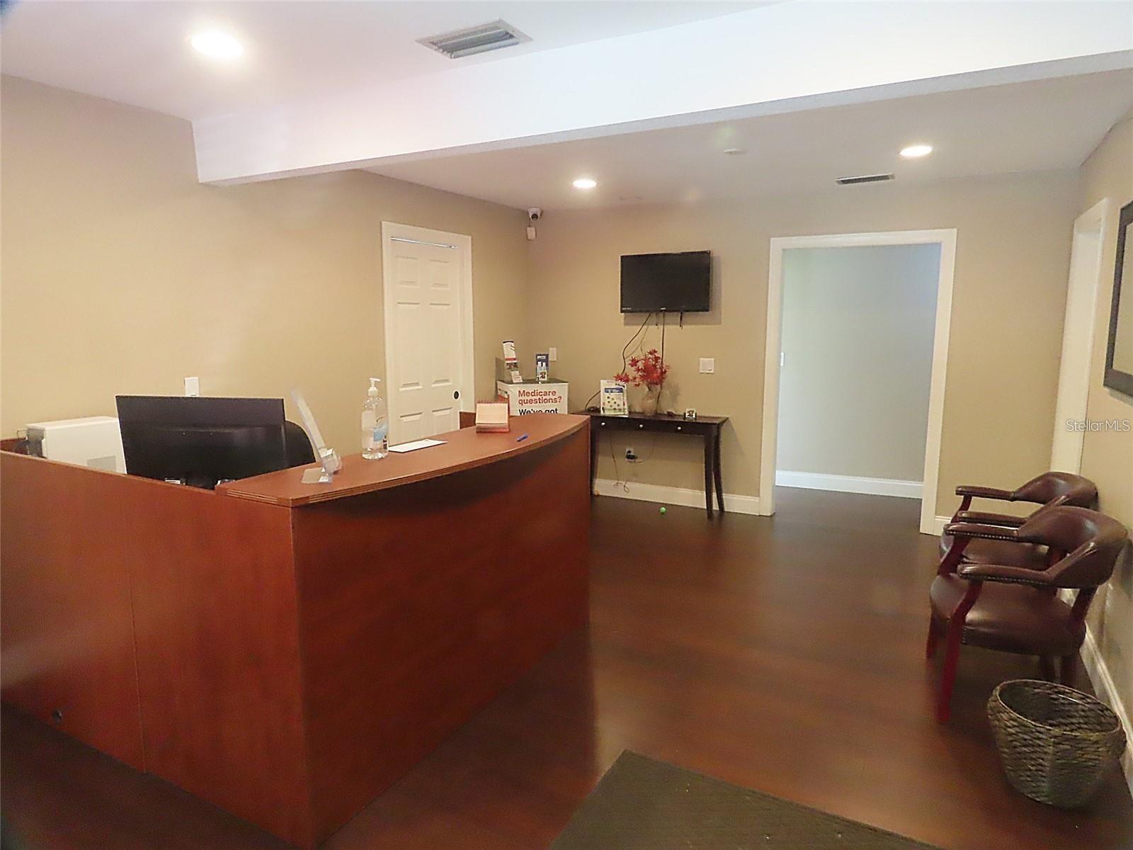 657 MAITLAND AVE, ALTAMONTE SPRINGS, FL — photo 3