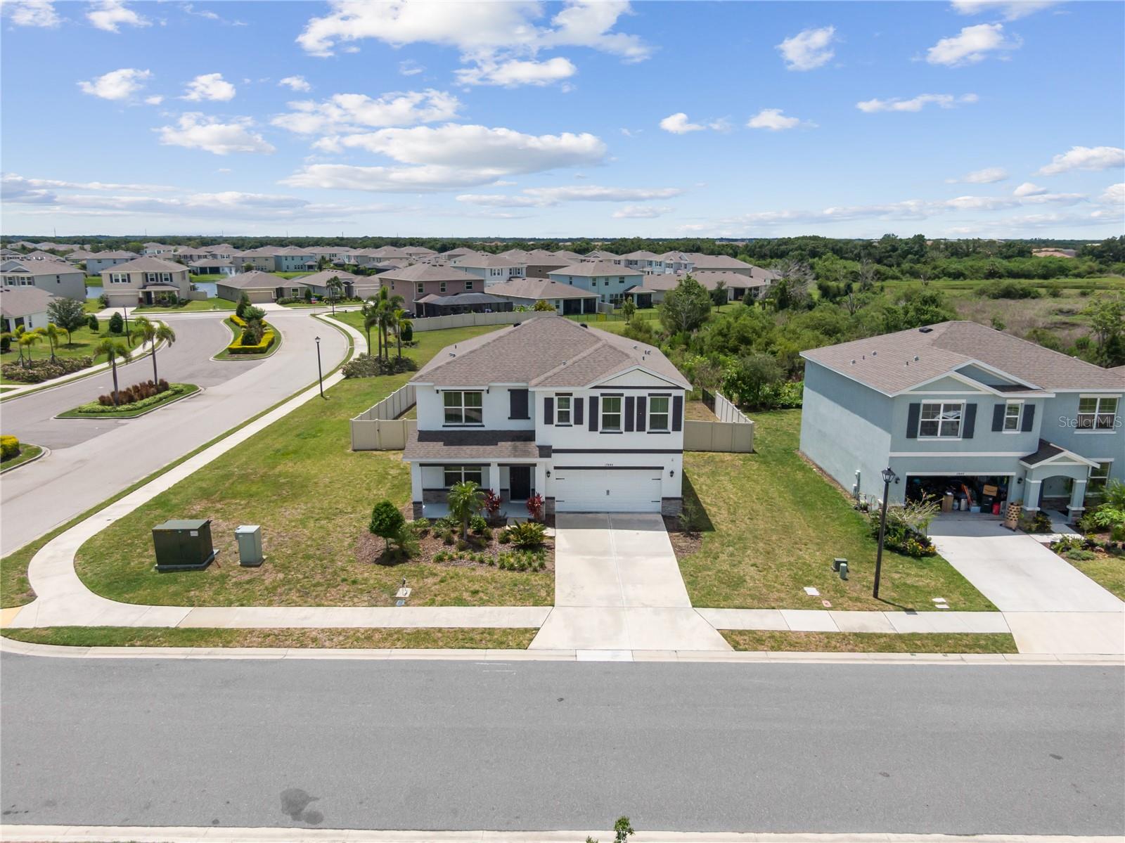 17448 HARVEST MOON WAY, BRADENTON, FL — photo 17