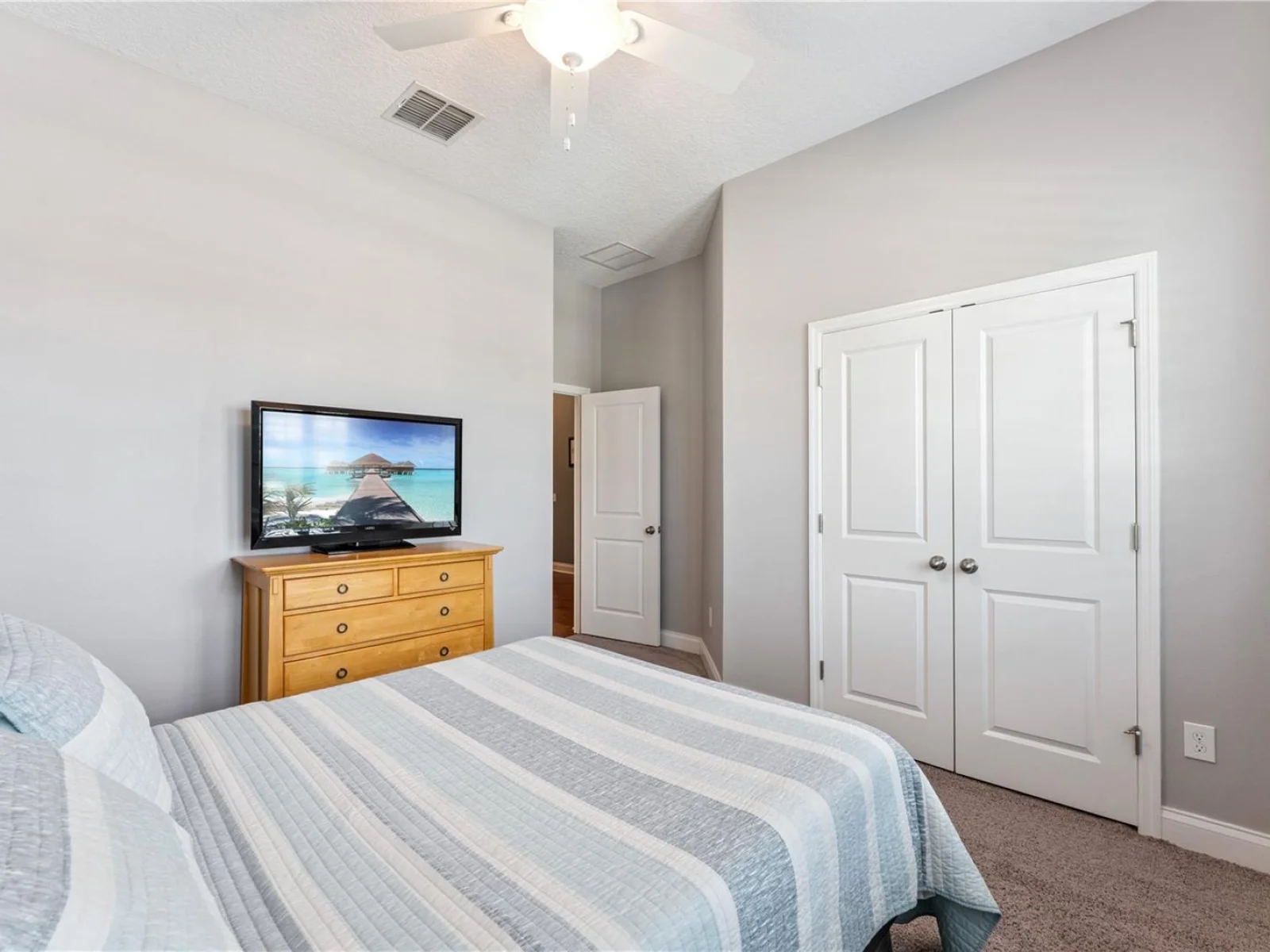17008 GATHERING PLACE CIR, CLERMONT, FL — photo 14