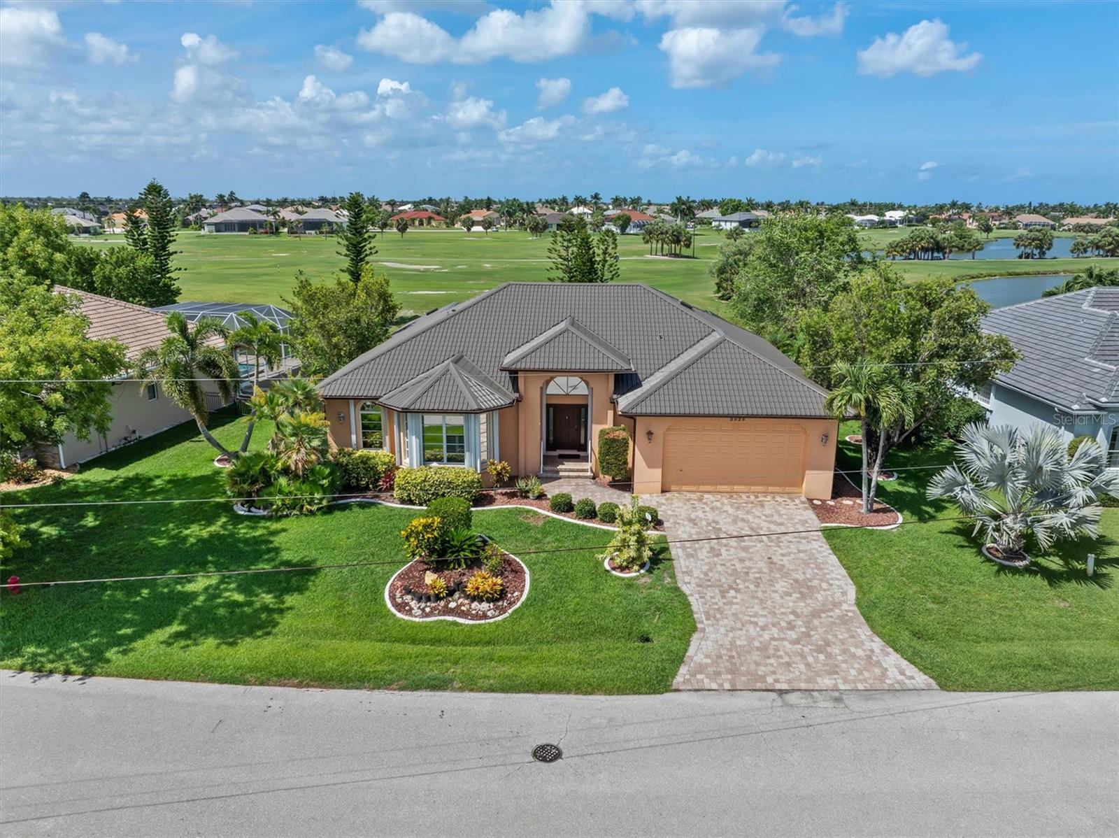 3825 BORDEAUX DR, PUNTA GORDA, FL
