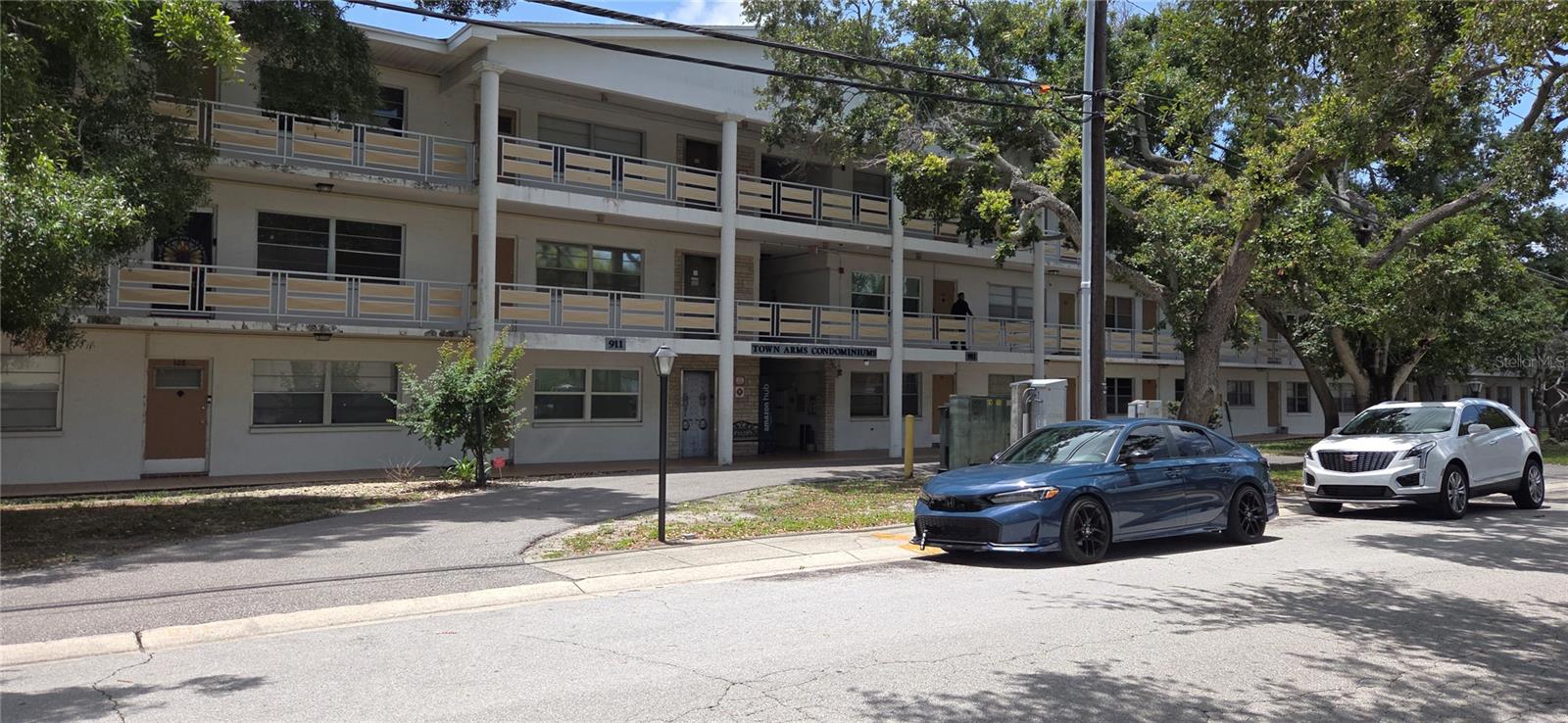 911 WASHINGTON AVE #304, LARGO, FL — photo 2