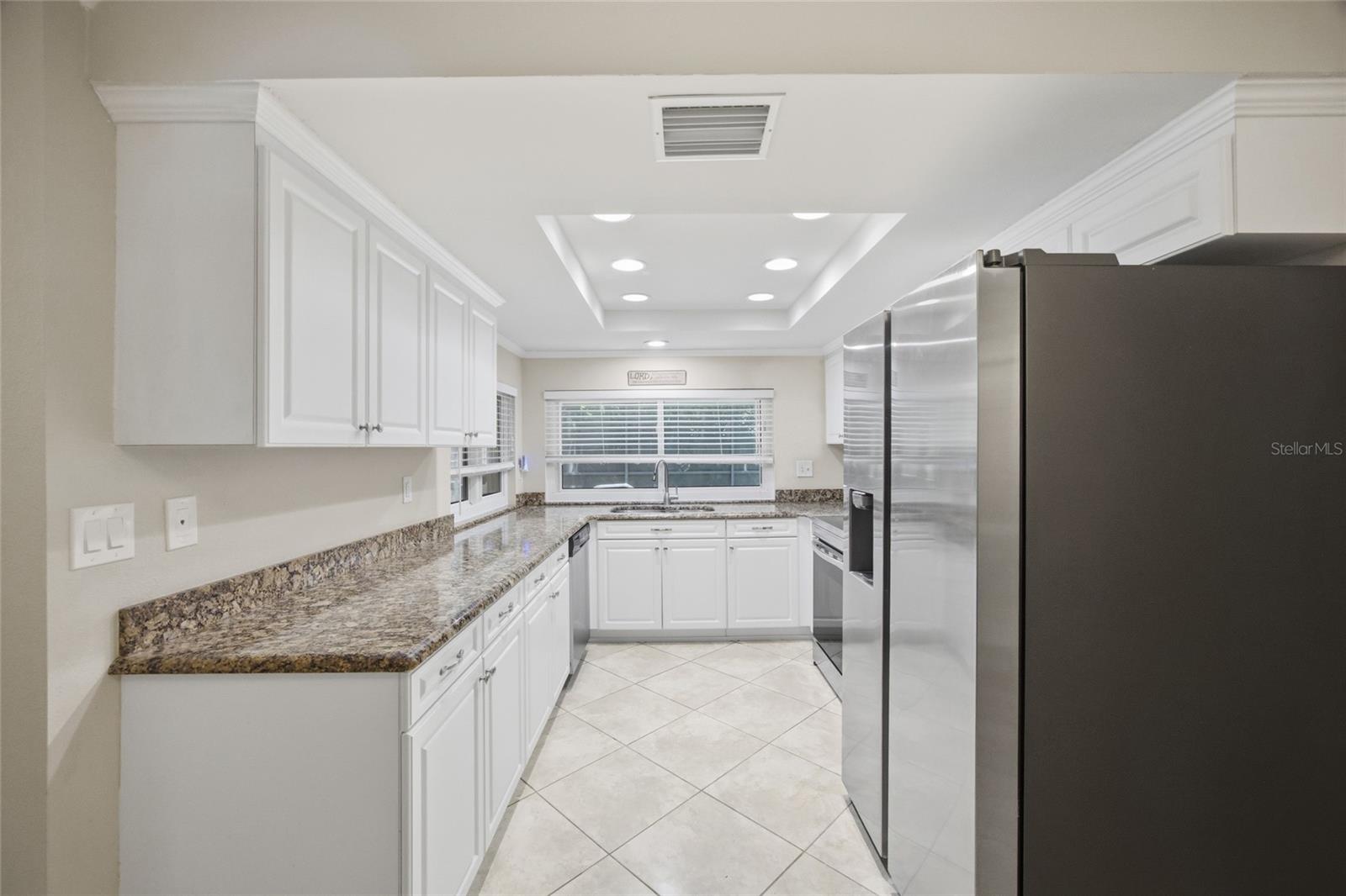 2447 GROVE RIDGE DR, PALM HARBOR, FL — photo 11