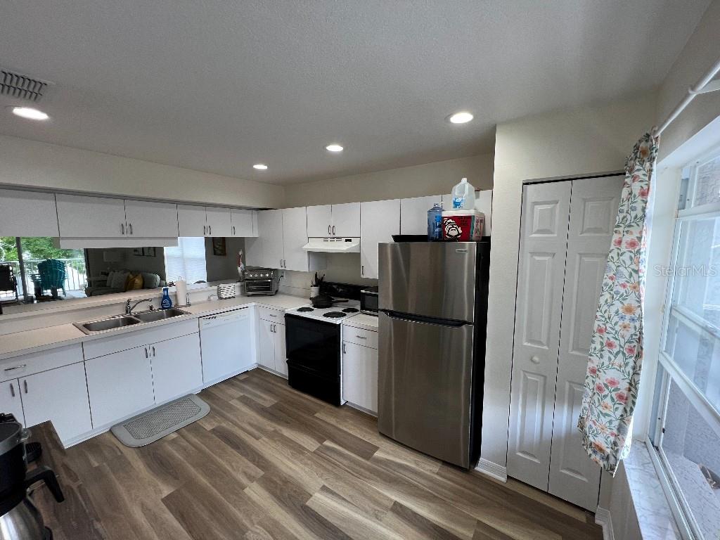 9485 HAMLIN BLVD #8, SEMINOLE, FL — photo 14