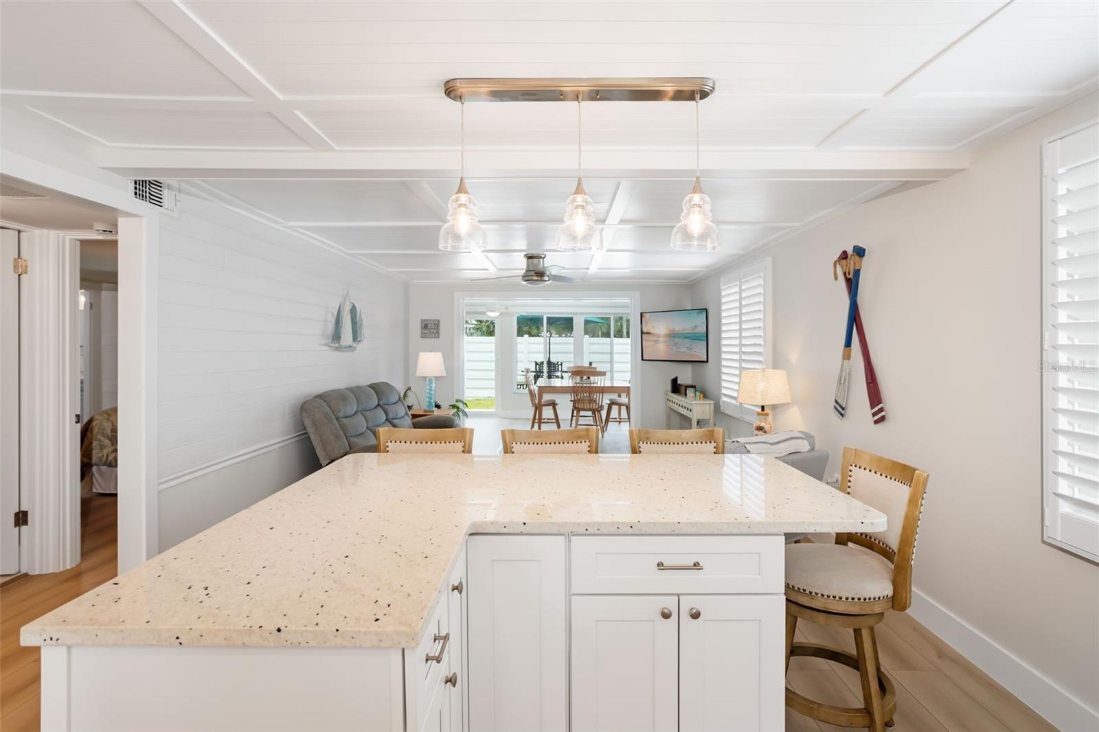 546 SPANISH DR S, LONGBOAT KEY, FL — photo 12