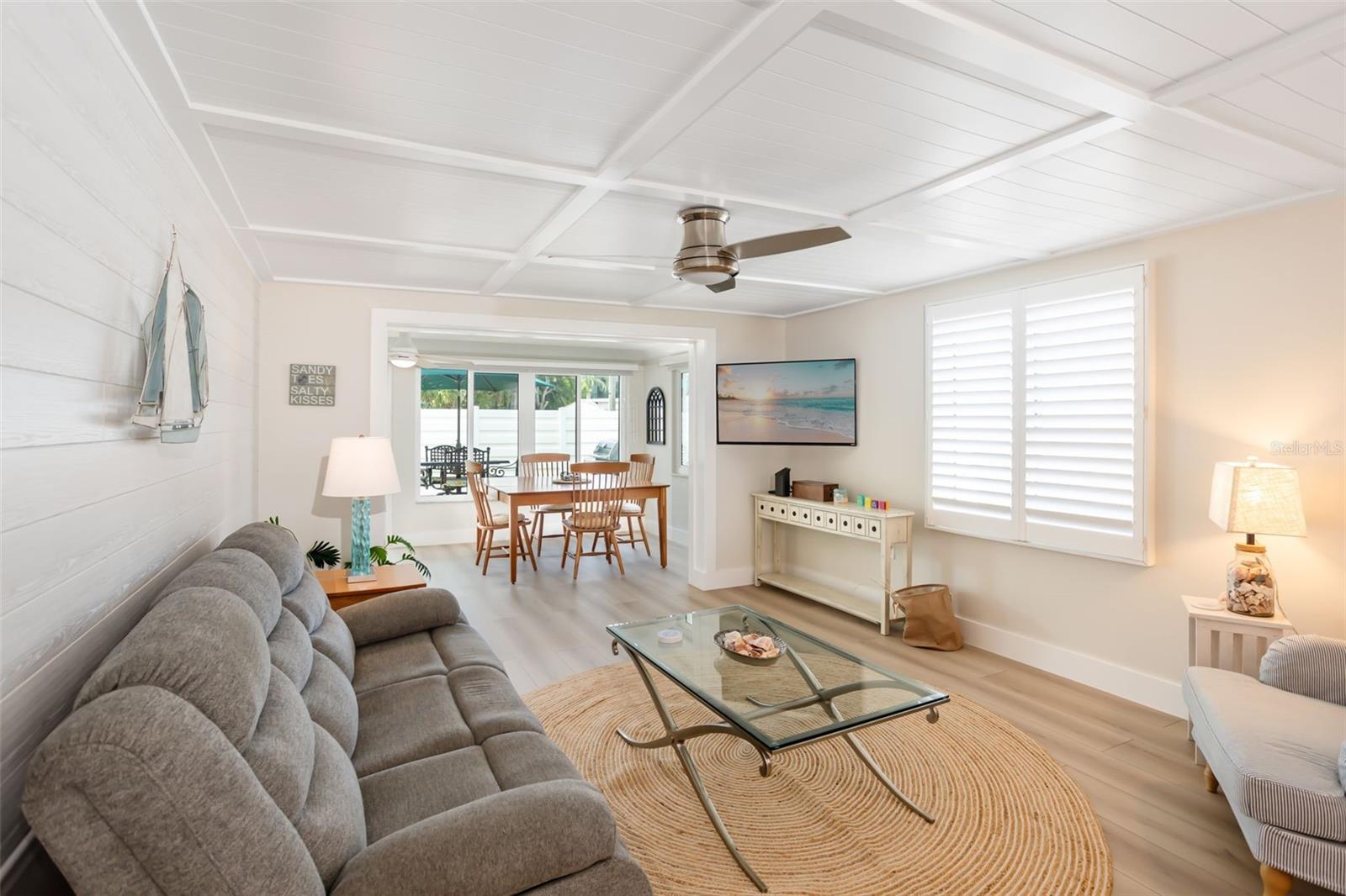 546 SPANISH DR S, LONGBOAT KEY, FL — photo 13